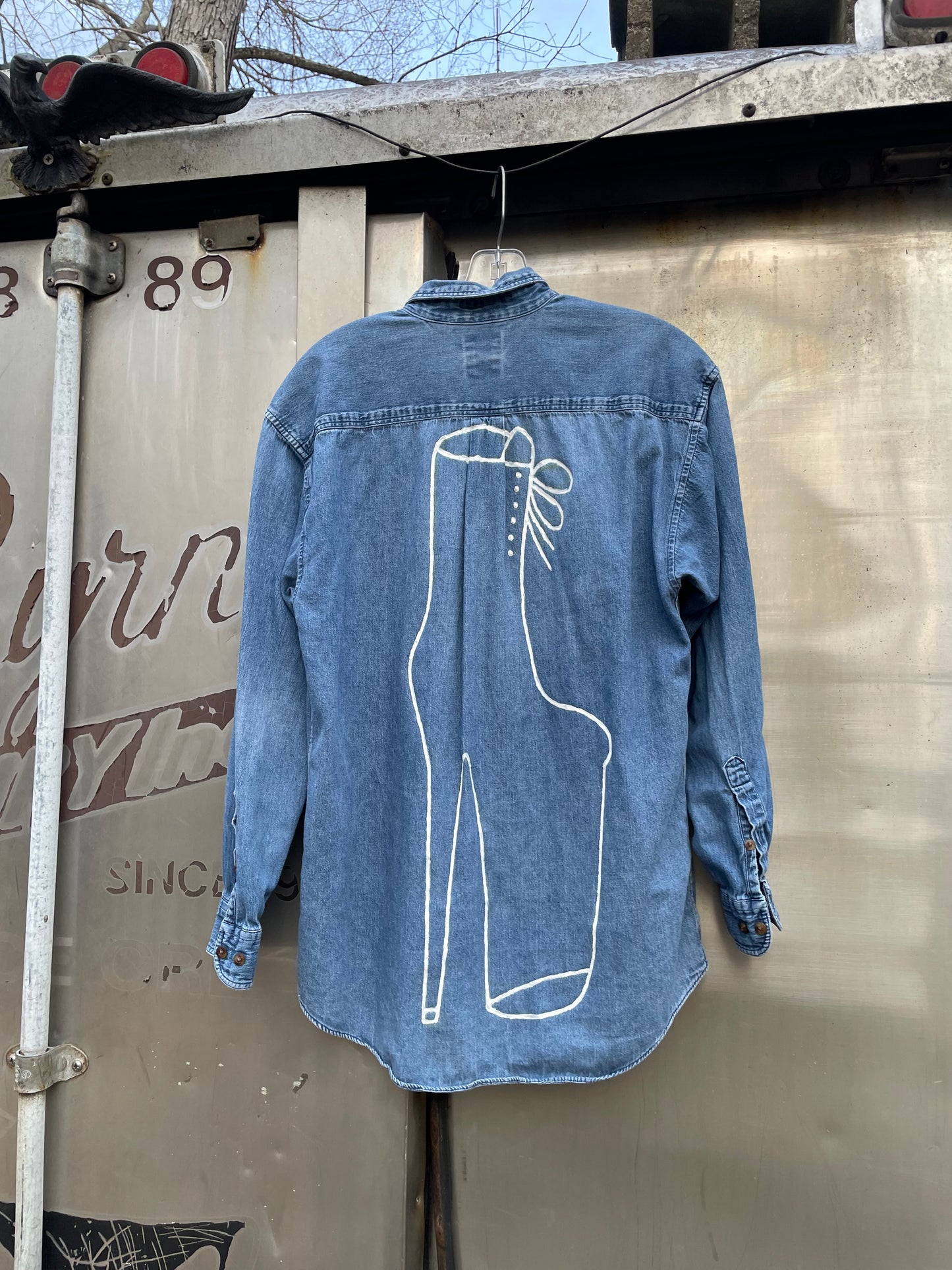 Chambray Blue Buttondown